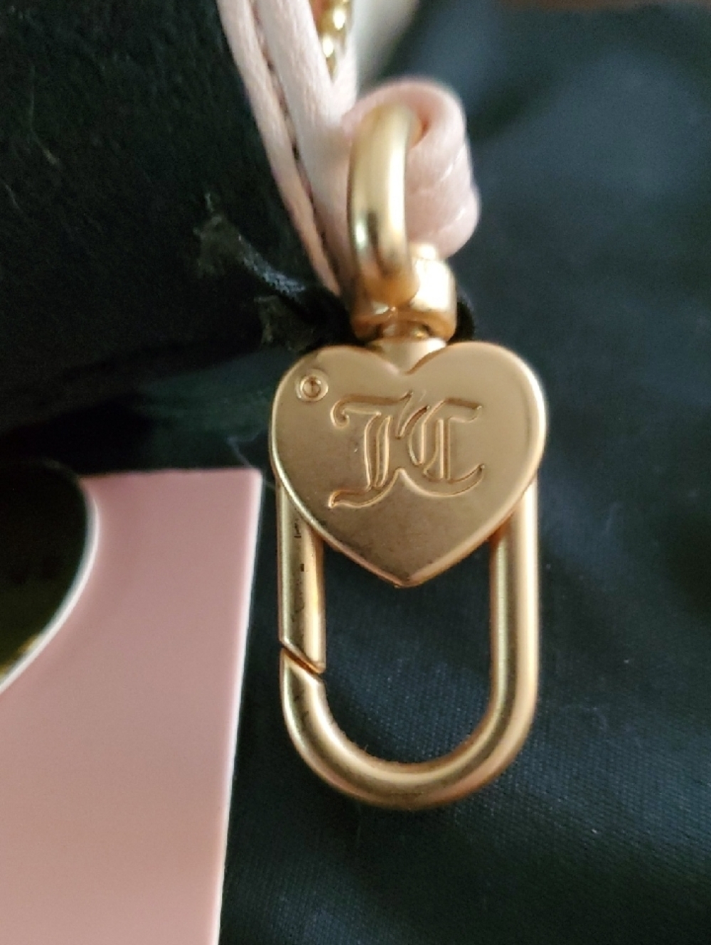 Juicy Couture Black Quilted Coin Pouch/ Card Holder White Trim Gold Heart Charms - Picture 8 of 8